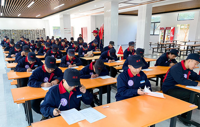 以賽促學，共同進步